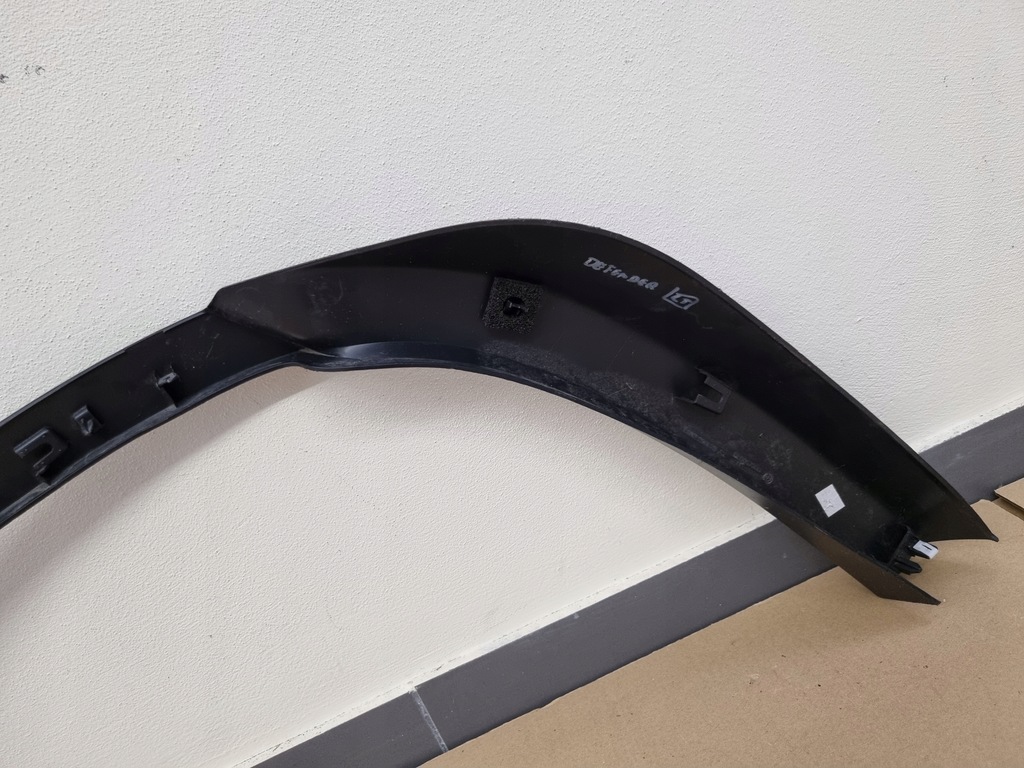 фото №13, Молдинг крыла левый задняя land rover defender ii l663 2020- l8b2-290e28-a