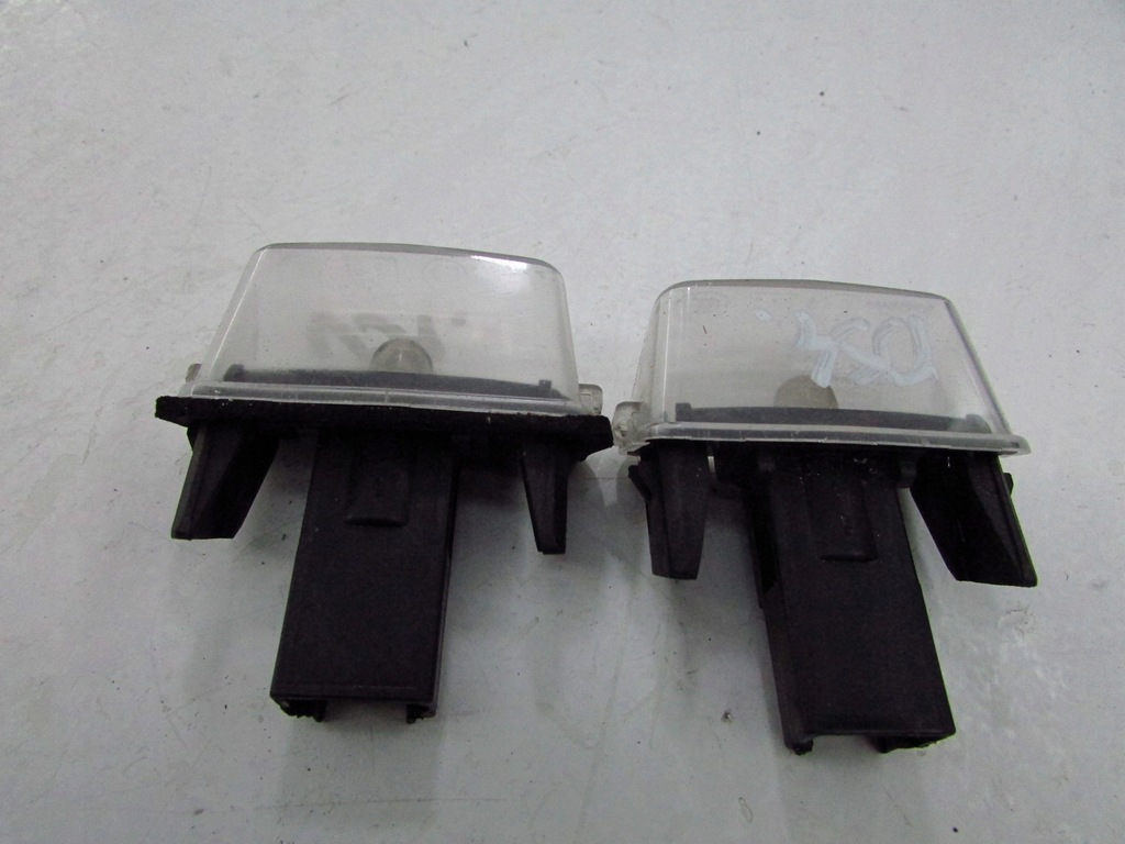 фото №6, Citroen ds4 c4 b7 лампа номерного знака регистрационный 71907190