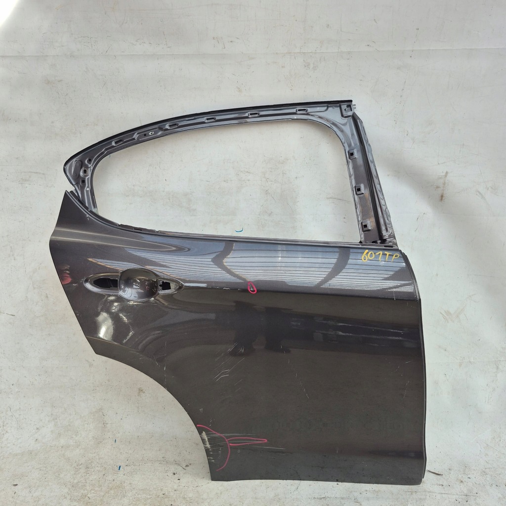 фото №1, Alfa romeo stelvio 16- двері задня задні праве