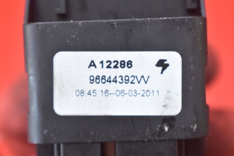 фото №8, Панель управление окон eu 96644392vv peugeot 206+ plus 3d 09-13