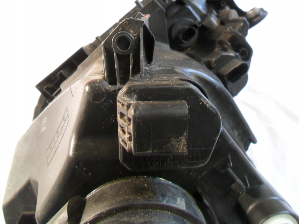 фото №13, Vw up lift 16r+ правая лампа перед led 1el012644-02