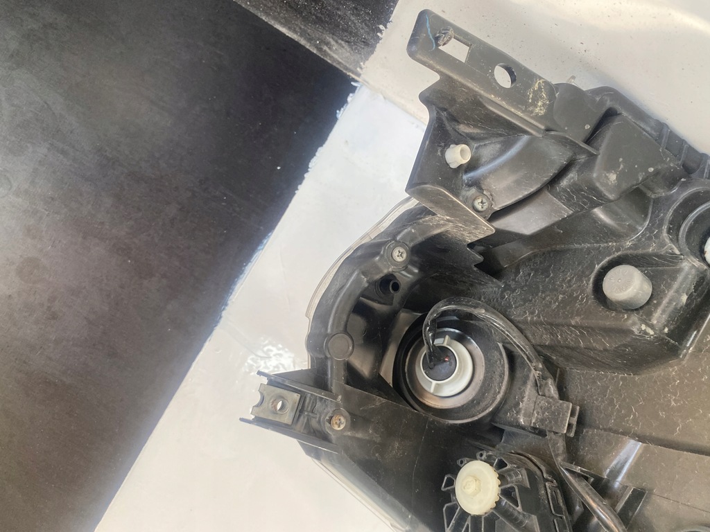 фото №13, Nissan leaf i лампа правый перед full led 26010 3nl5a