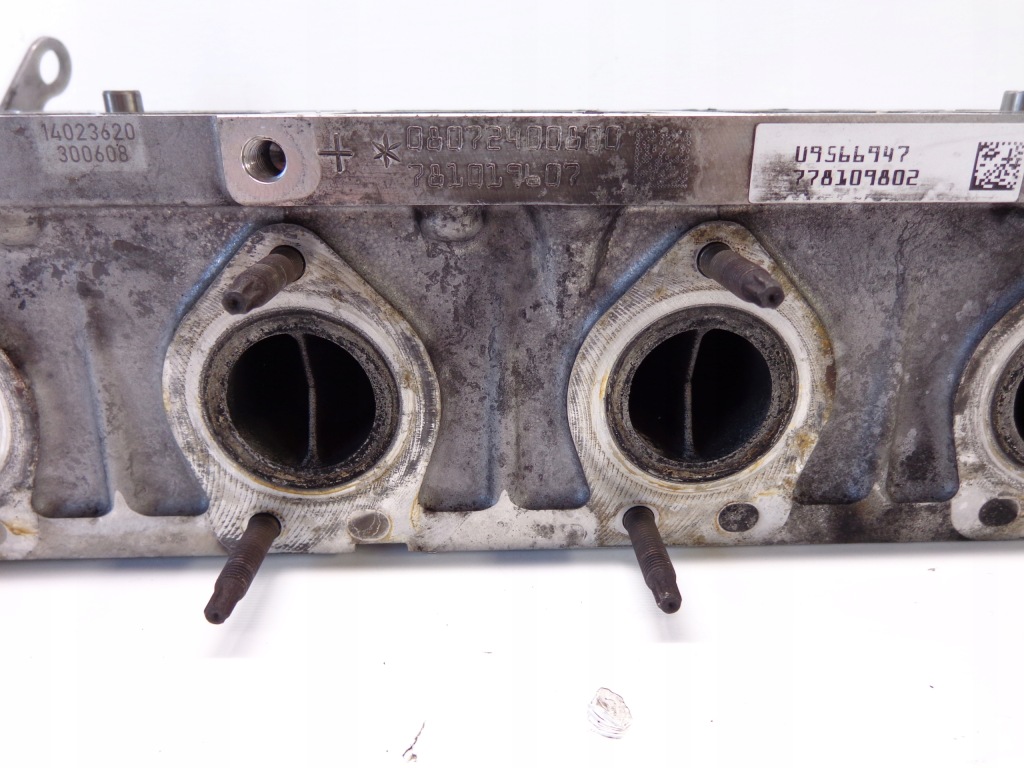 фото №15, Bmw 3 e90 e91 2.0 d n47 n47d20a головка 7797678 7810196