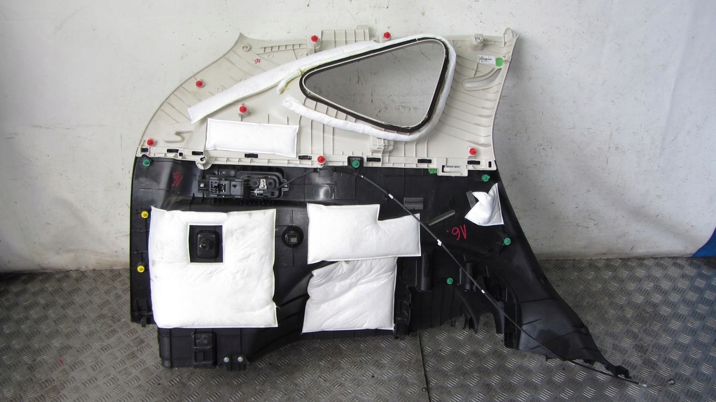 фото №6, Honda cr-v iv lift обшивка багажника правий оббивка 14-