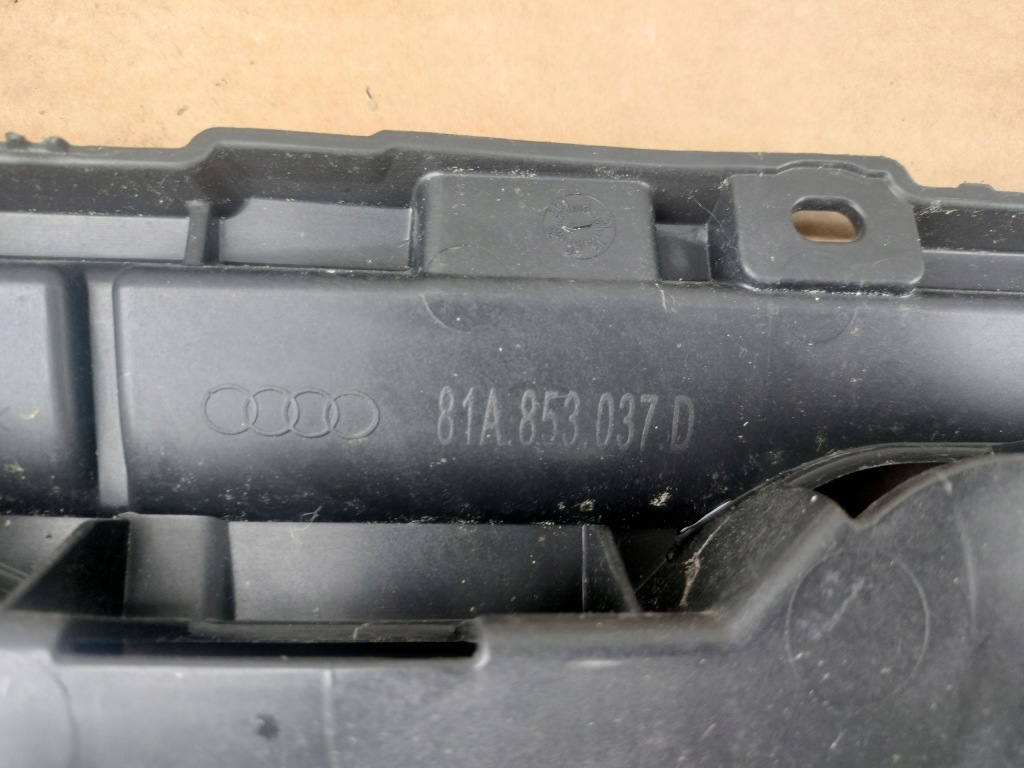 Audi q2 s-line решётка радиатора решётка средняя бампера 81a853037d Киев