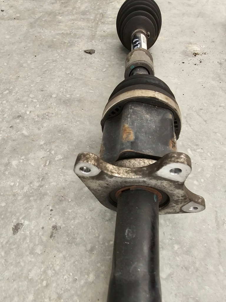 фото №11, Chrysler 200 15- приводной вал левая правая перед 2.4 usa 52123849aa