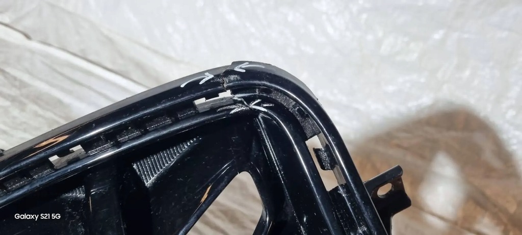 фото №6, Решітка бампера передній права kia niro 2019