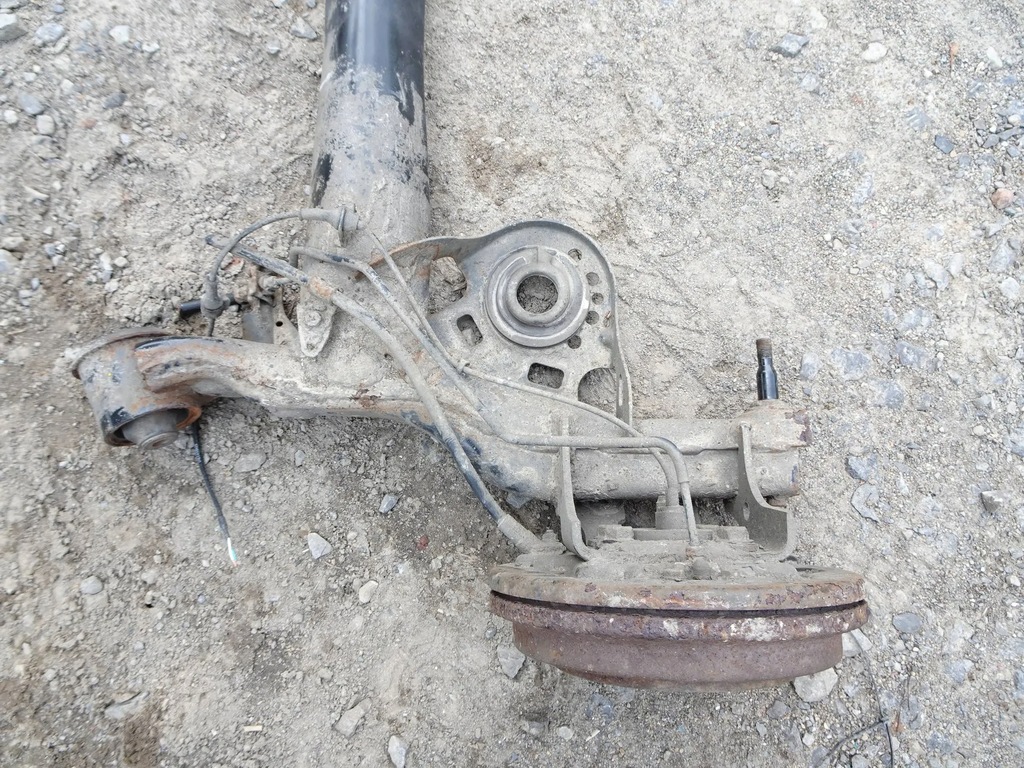 фото №5, Балка задня підвіска kpl. suzuki swift mk7 гальмівні барабани