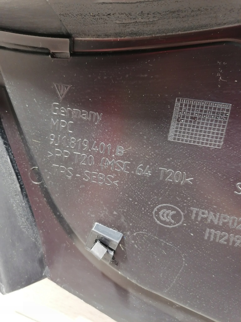 фото №14, Taycan защита жабо 9j1819401b