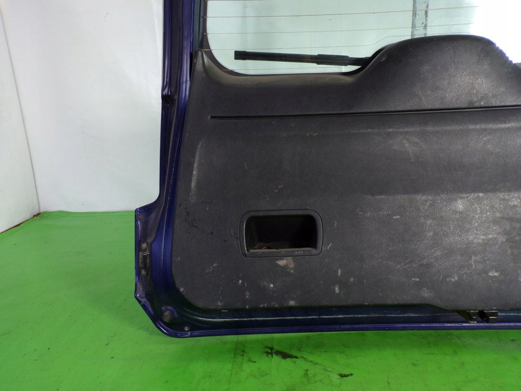 фото №11, Mitsubishi space star задняя крышка багажника багажника