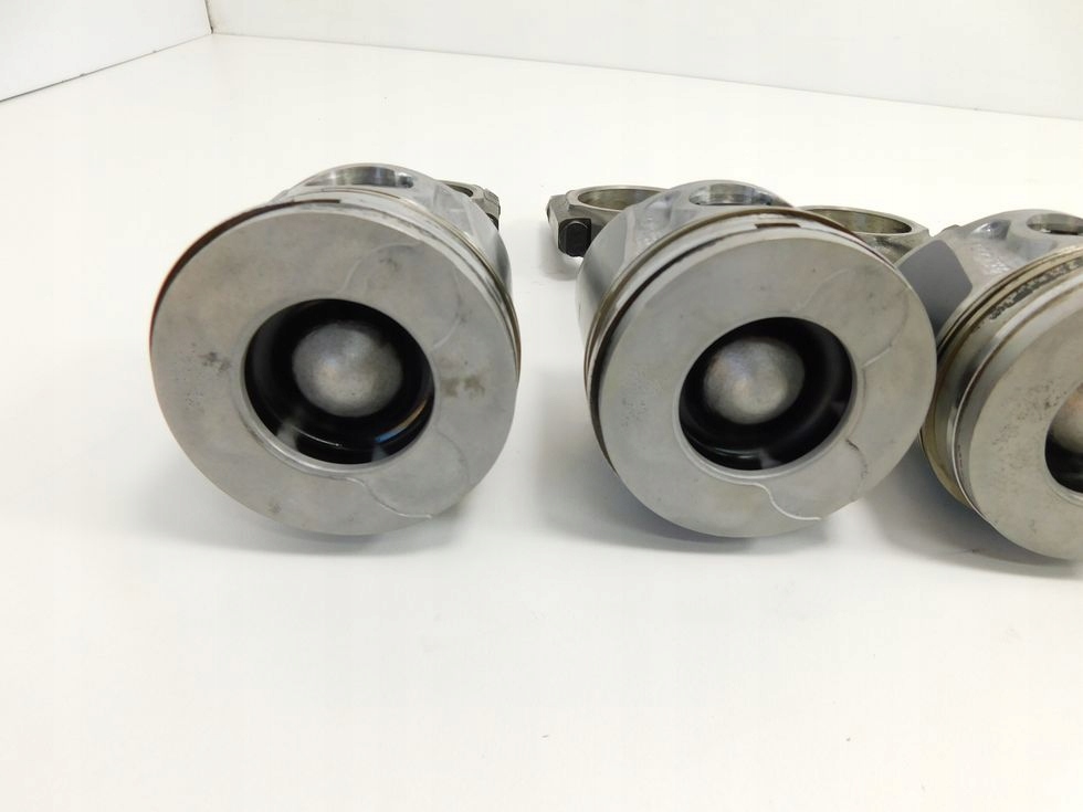 фото №12, Поршень с шатун 2.0 tdci hdi volvo v50 s40 ford mondeo mk4 kuga s-max