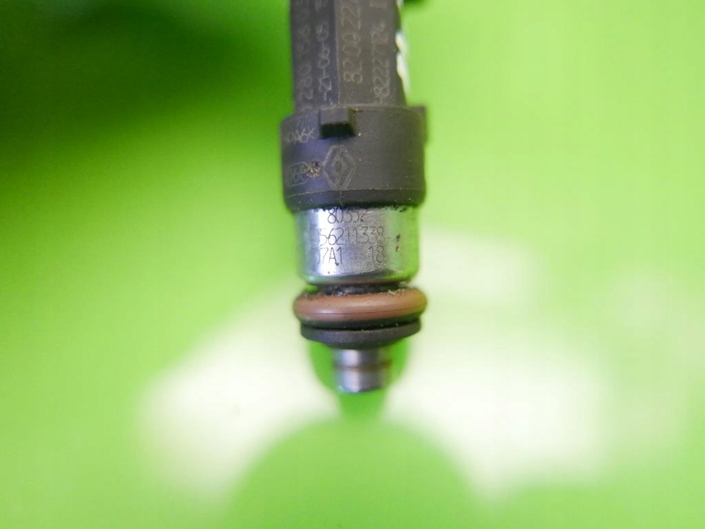 фото №10, Форсунка инжектор bosch dacia logan i 1.4 8v 04-