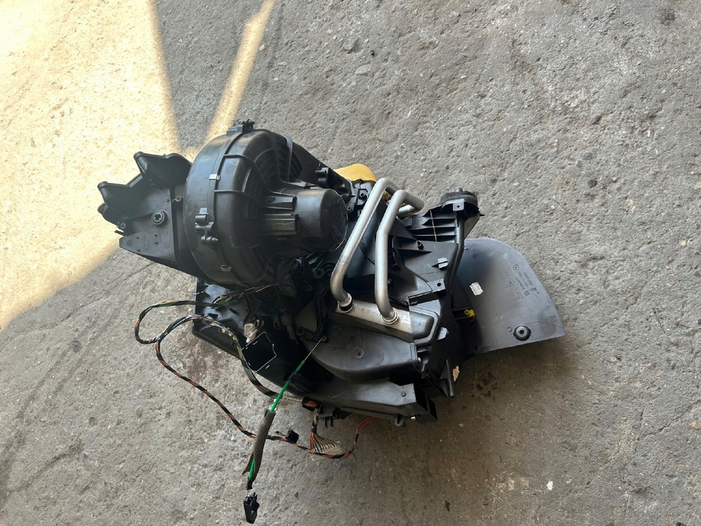 фото №1, Воздуходувка вентилятор отопителя opel meriva a