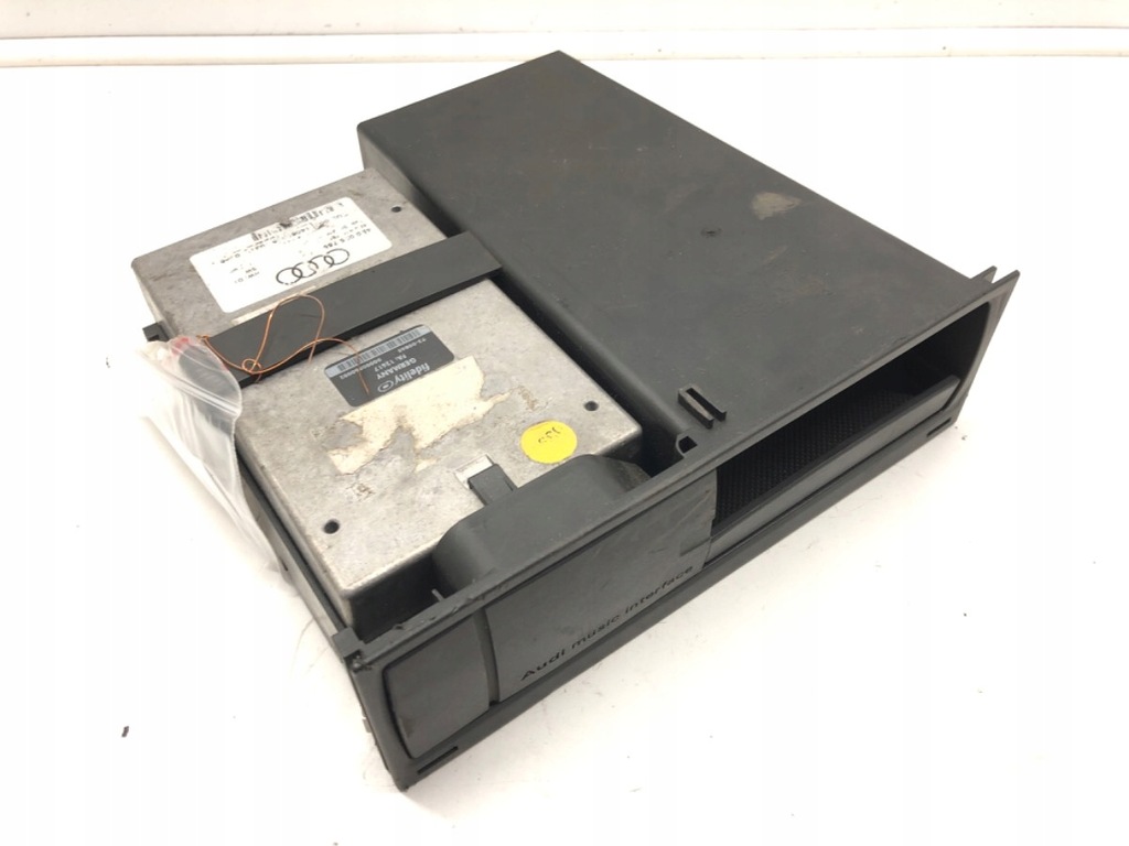 фото №1, Модуль інтерфейс audi a8 d3 02-10 4e0035785