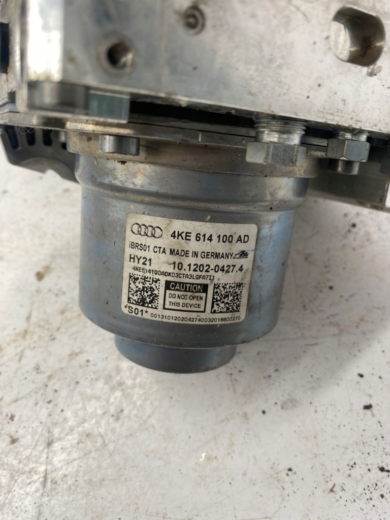 Audi e-tron насос блок управления abs 4ke909059ad с Разборки