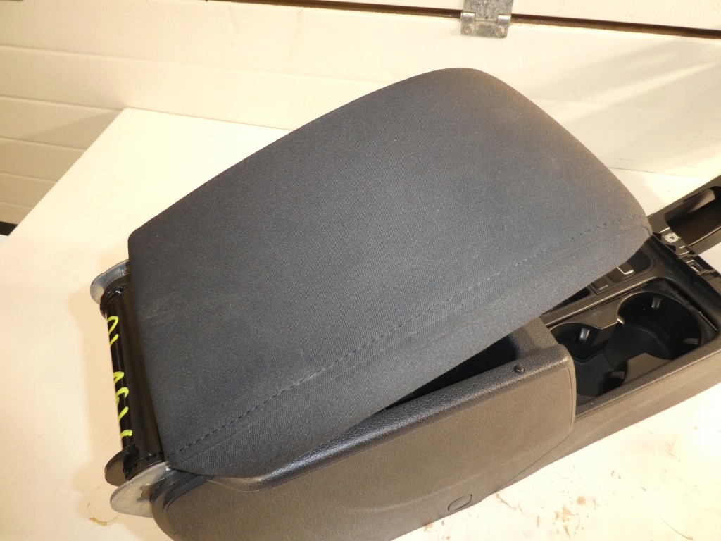 фото №9, Туннель подлокотник vw tiguan plus 5n0864251b