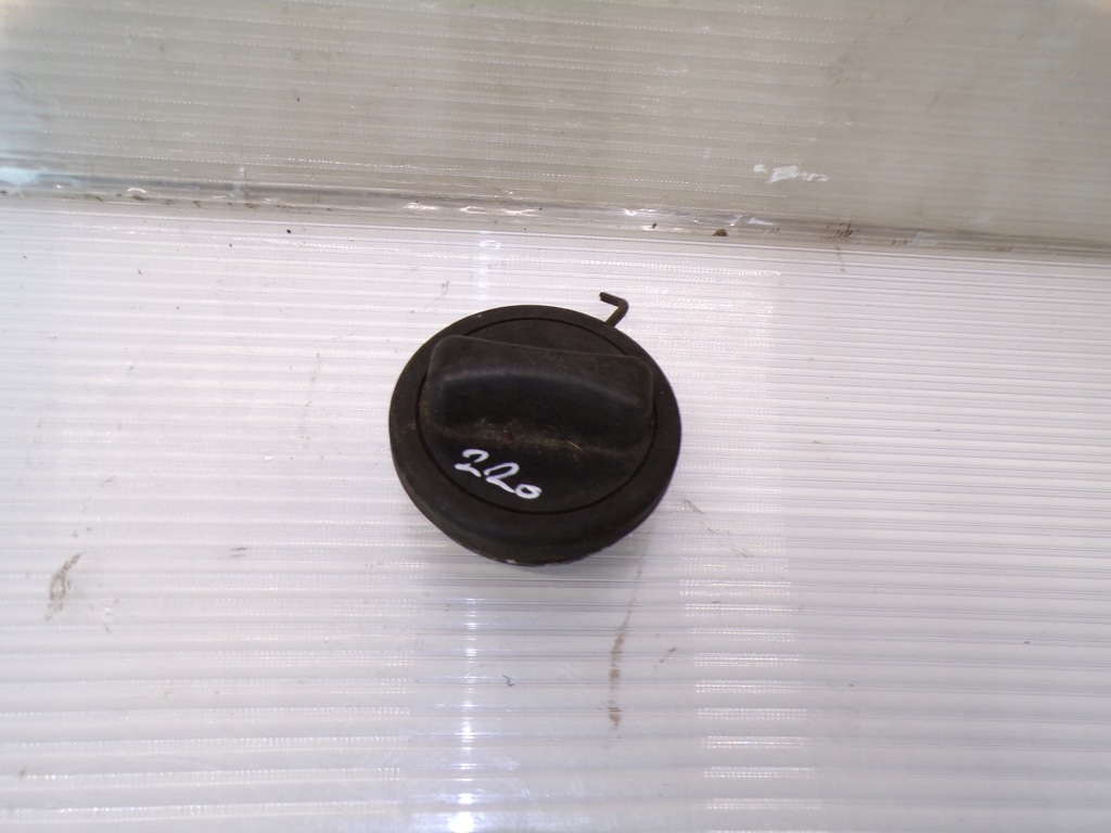 фото №1, Крышка заливной топлива mercedes w164 ml x164 gl w251 r