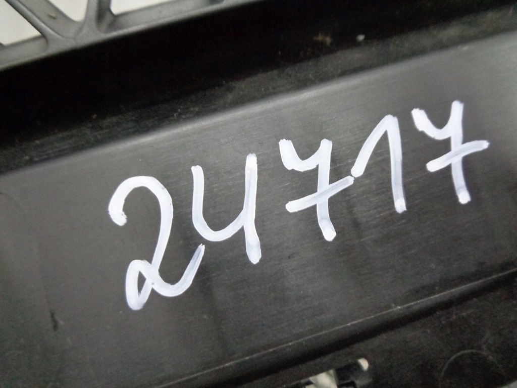 фото №7, Audi q2 sq2 lift решітка бампер правий перед