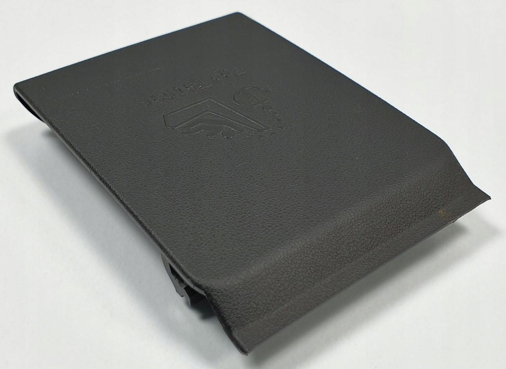 фото №2, Защита заглушка isofix mazda rx-8 f151683b1