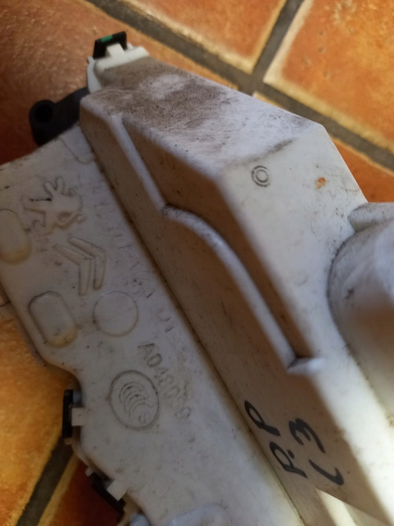 фото №5, Замок do дверь a048069 citroen c3 12r.