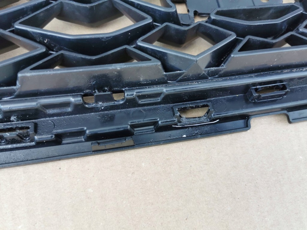 Seat ateca 575 рестайлинг  20- решётка радиатора решётка  радиатора 575853654m 575853654n Недорого