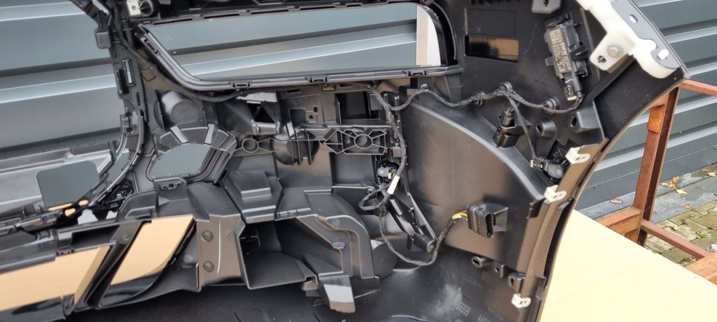 фото №10, Bmw 7 i7 g70 m-pakiet бампер перед оригинал c127