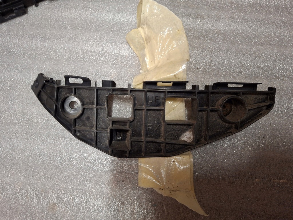 фото №1, Направляющая бампера левый lexus rx lift 13-15 52536-48010