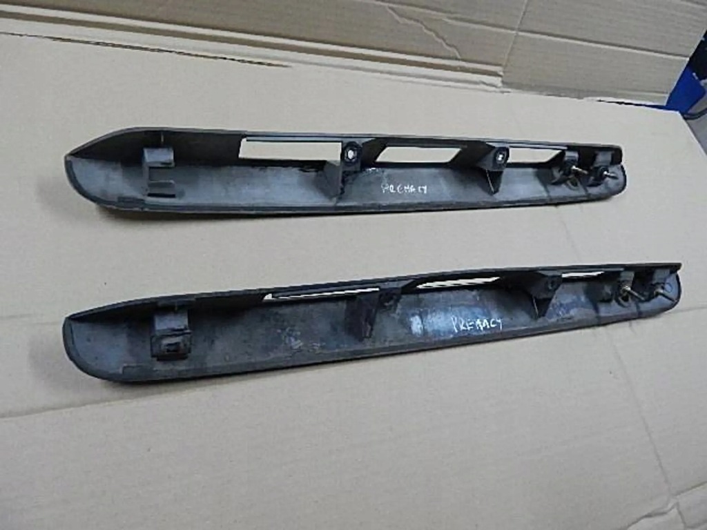 фото №4, Молдинг накладка кришки багажника mazda premacy 99-05