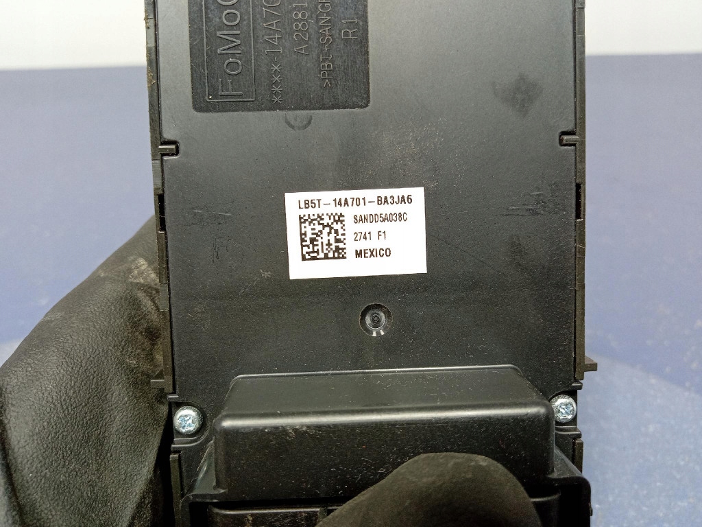 фото №5, Ford mustang mach-e панель регулировки сиденье правый перед lb5t14a701ba