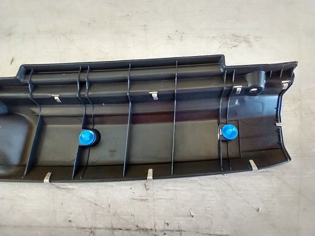 фото №14, Hyundai i40 kombi захист поперечина заднього поріг багажника задня 85770-3z000