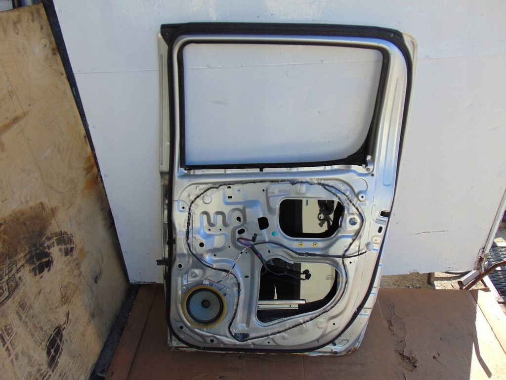 фото №11, Дверь правый задняя toyota hilux vii lift