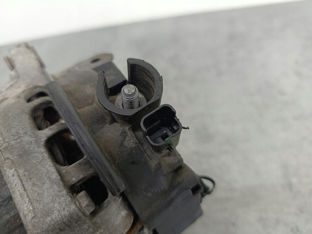 Генератор peugeot 208 1 9809391880 2625767-a hrg12s010 1.2 thp Киев