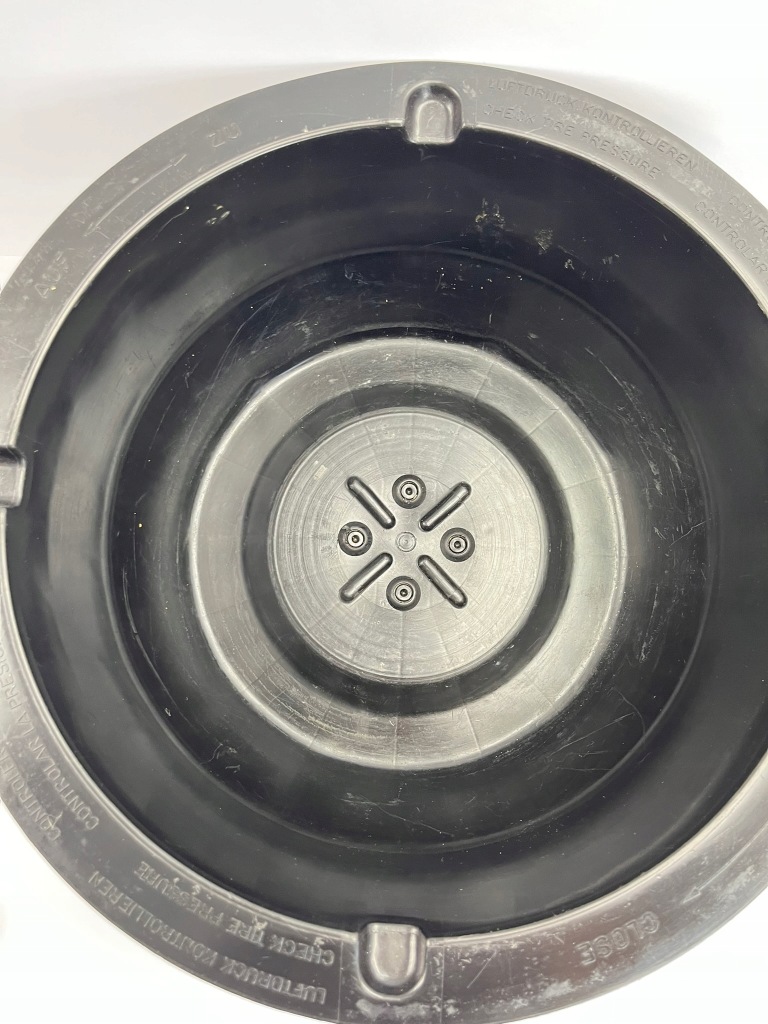 Кронштейн поддон ниша колеса запасного mercedes w124 купе кабриолет  1248900007 Киев