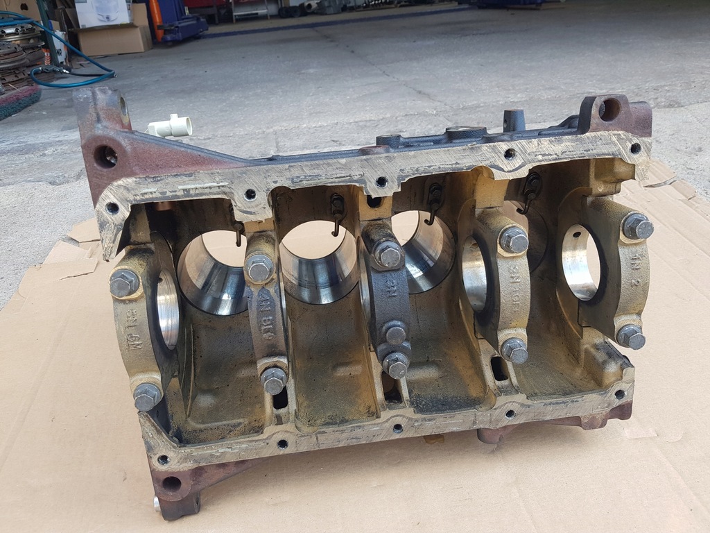 фото №8, Блок двигуна 2.0 cdti 160km / opel insignia a astra j / 55565911 / a20dth