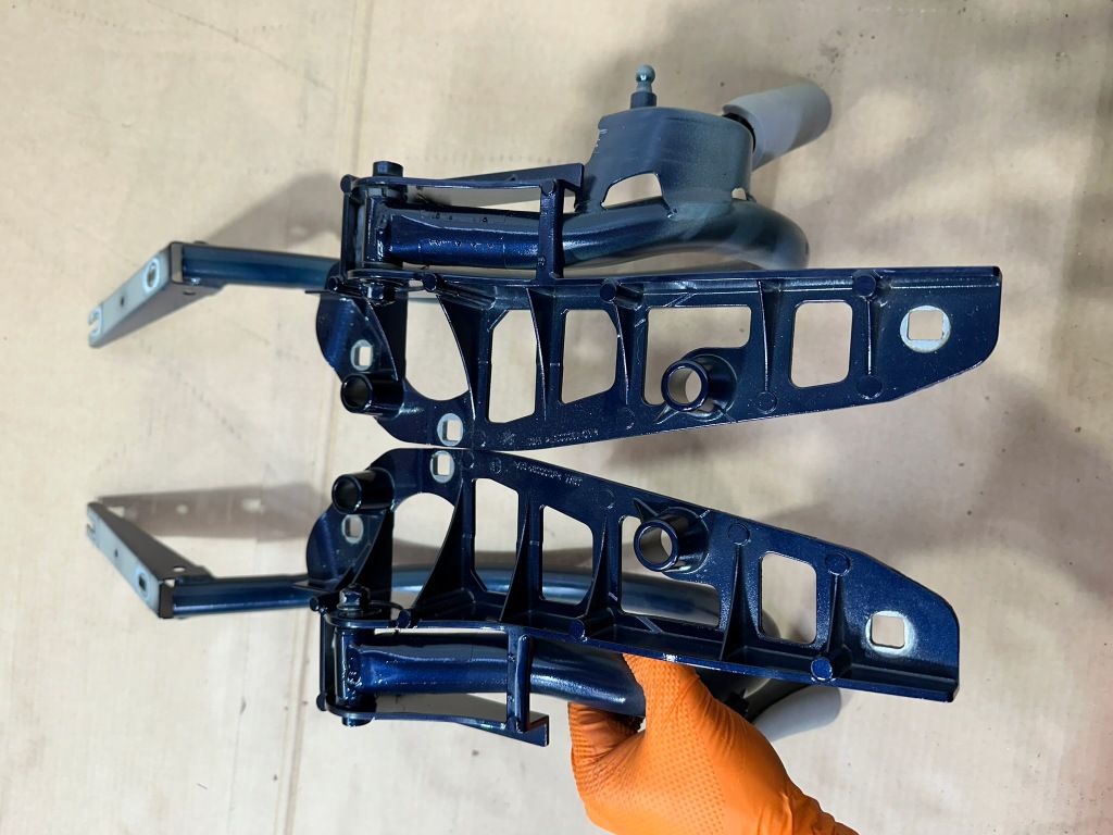 Петлі кришки багажника, кришки, задній, задні mercedes e w213 g седан, c890 Київ