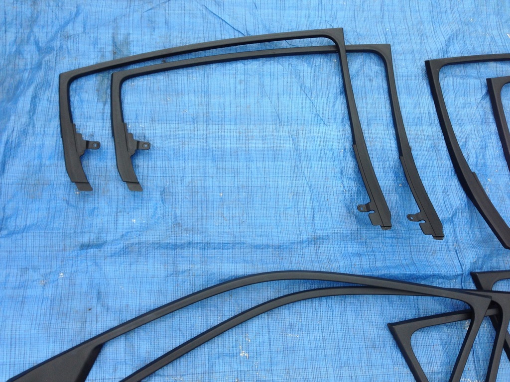 фото №4, Dodge charger 15 внутренняя молдинг прокладка дверь