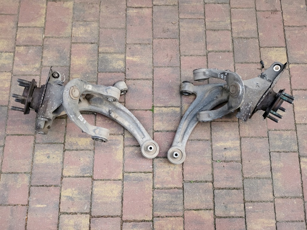 фото №1, Поворотний кулак перед передня права ліва важіль aston martin db9 6.0 v12