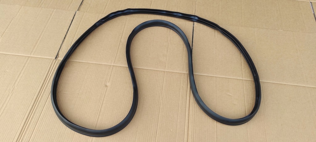 фото №1, Mazda 3 bm bn прокладка кузовная левая передняя 2014-2017 rok