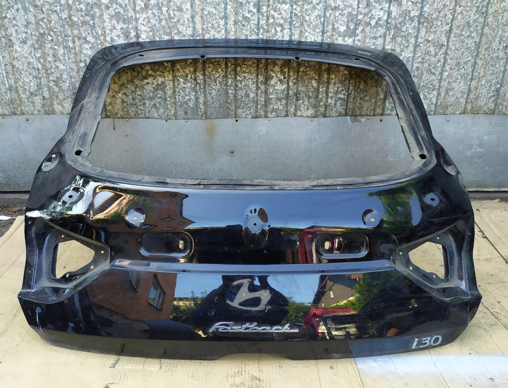 фото №1, Hyundai i30 iii fastback крышка багажника багажника