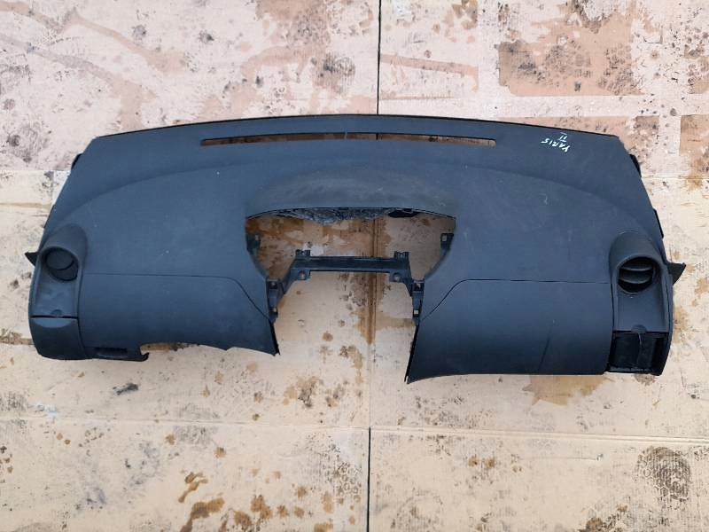 фото №6, Приборная панель приборная toyota yaris ii