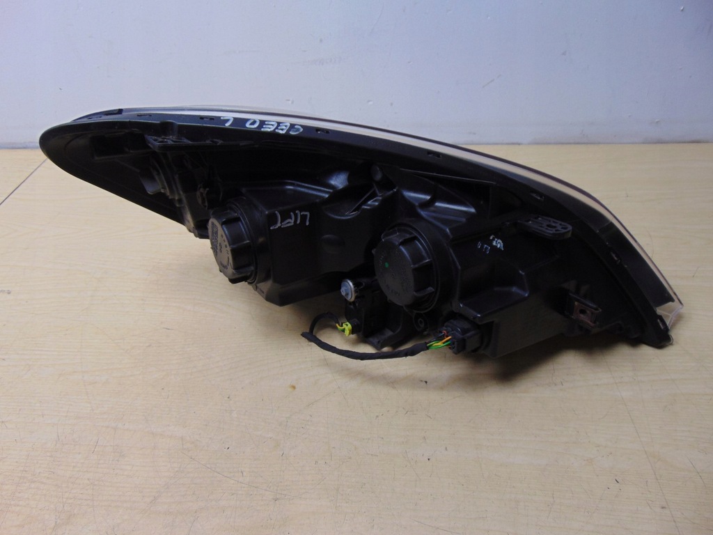 фото №12, Лампа ліва перед kia ceed i lift 2009-2012 europa