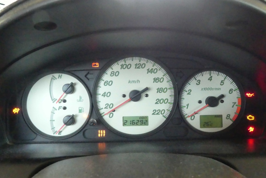 фото №1, Счетчик mazda premacy 1.8 16v europa