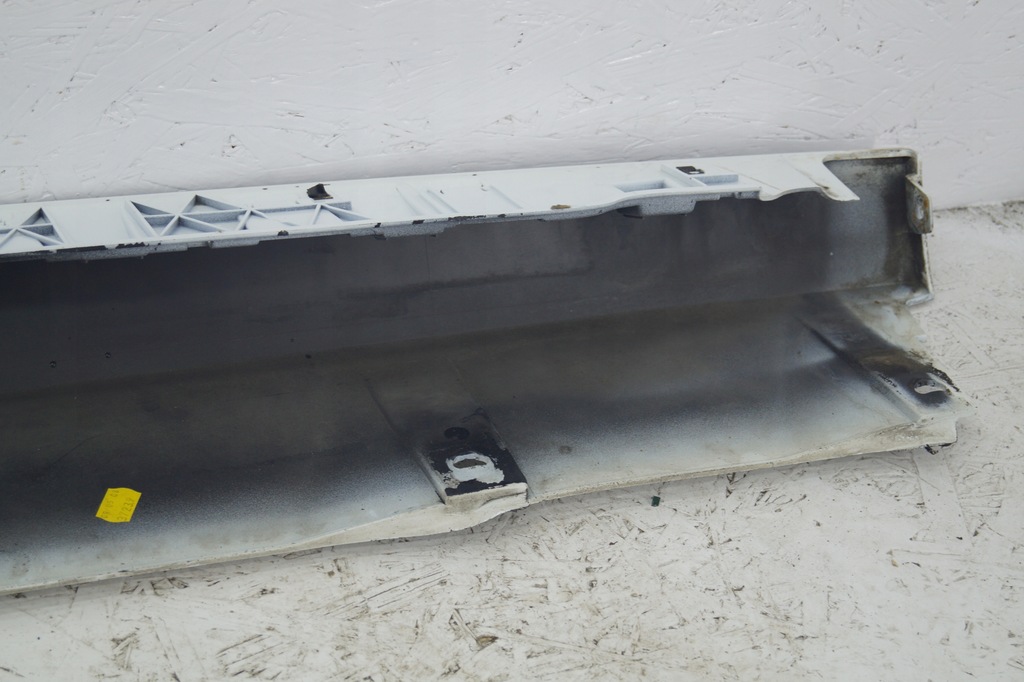 фото №15, Молдинг порог накладка левая audi r8 420 06- ly9c