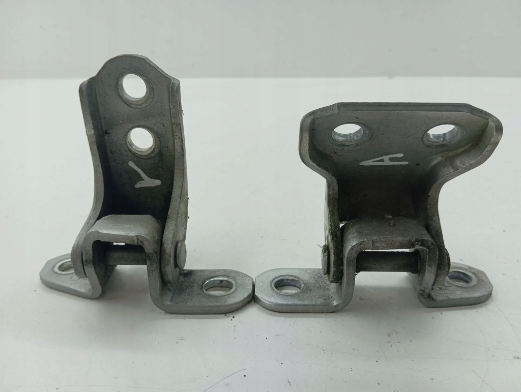 фото №1, Lexus rx 330 - 350 - 400h 2005 правая сторона петли дверь передних