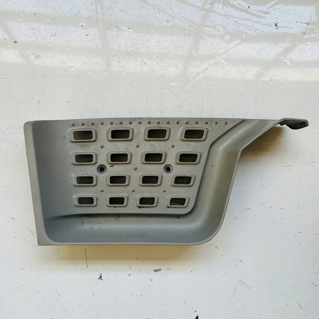 фото №1, Накладка поріг кабіни права нижня daf xf 106