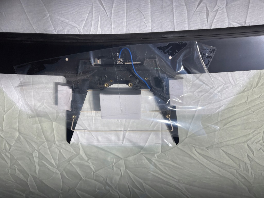 Стекло передняя новая tesla s датчик камера подогрев solar acoustic po 2016- в Украине