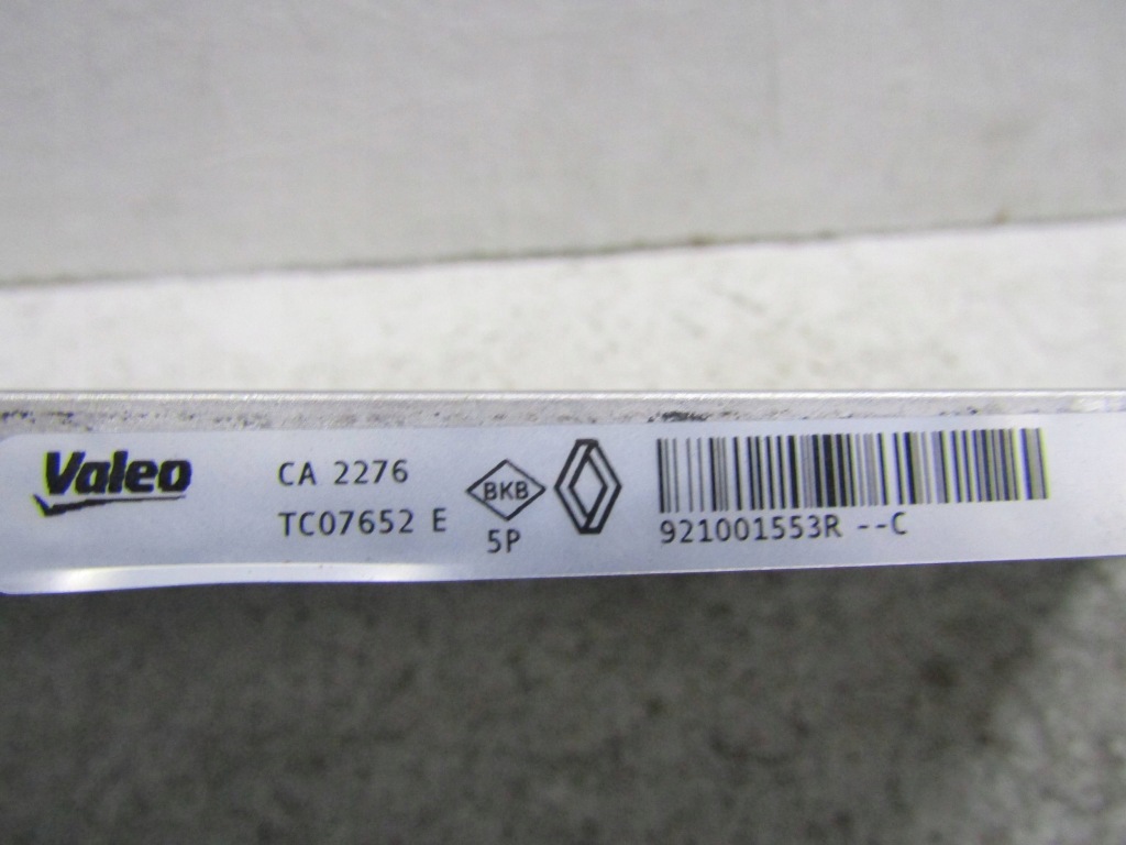 Dacia duster 3 радіатор кондиціонера 921001553r Зі Шроту