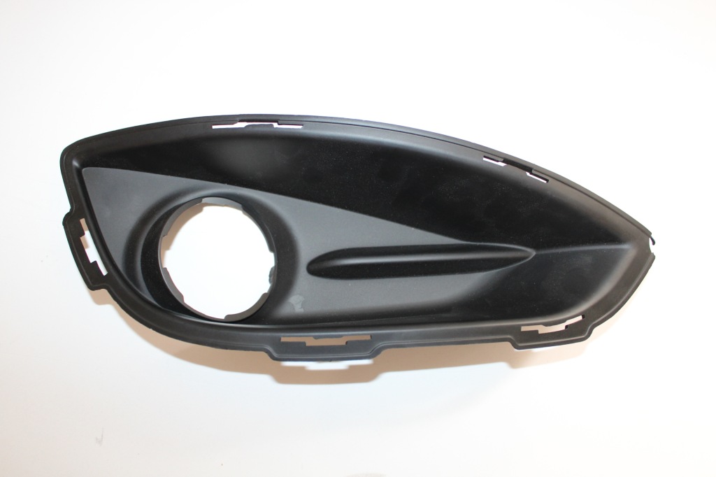 фото №1, Правая рамка противотуманной фары chrysler pacifica 2017-21 68229006aa