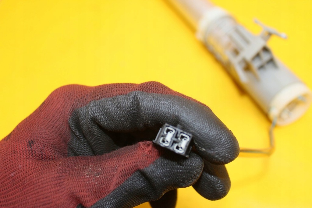 фото №7, Датчик рівня пального a8 d3 4.2 b 3d0919673