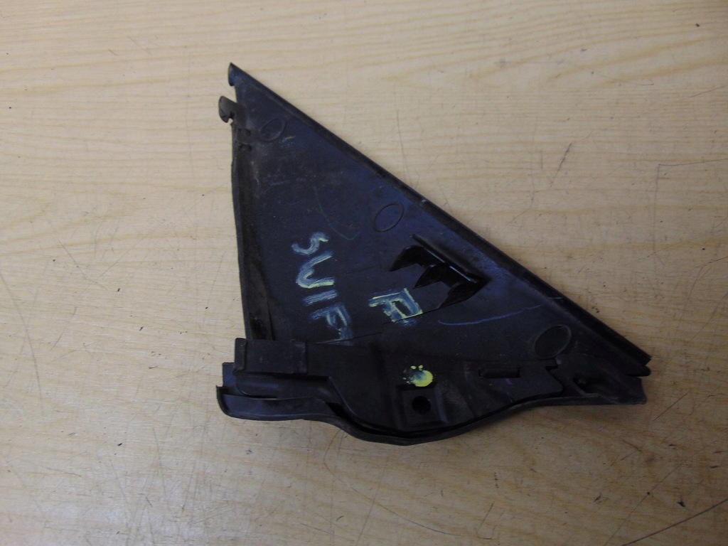 фото №5, Накладка треугольник правый suzuki swift 77181-63j10